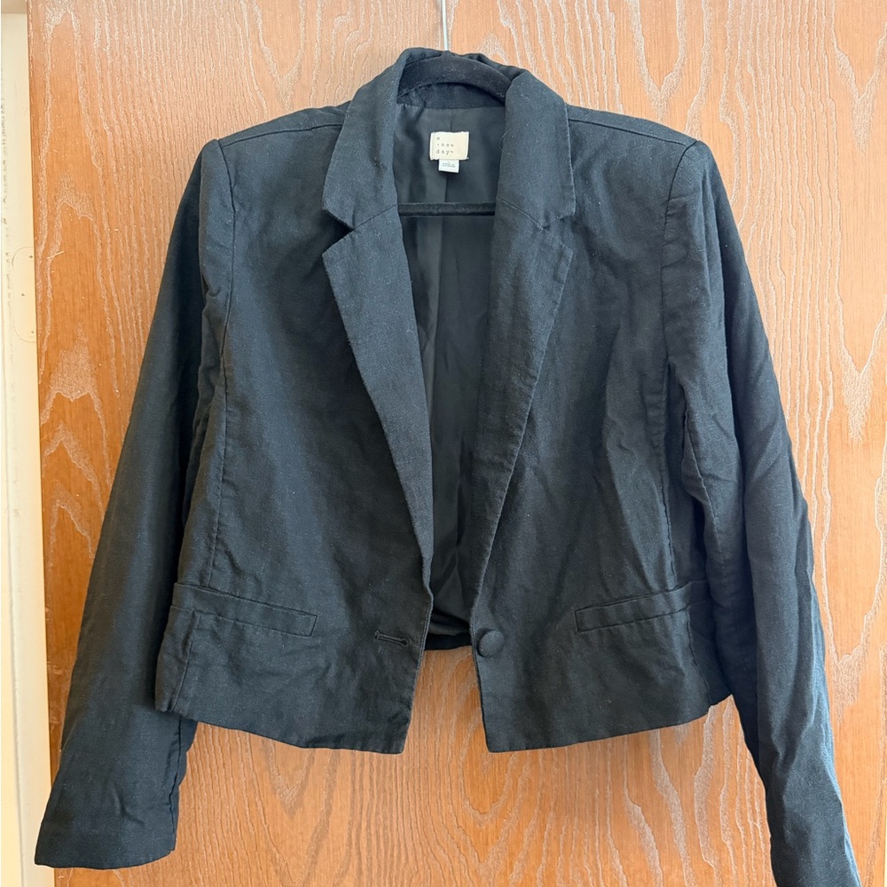 a new day Large Women's Classic Cropped Black Blazer